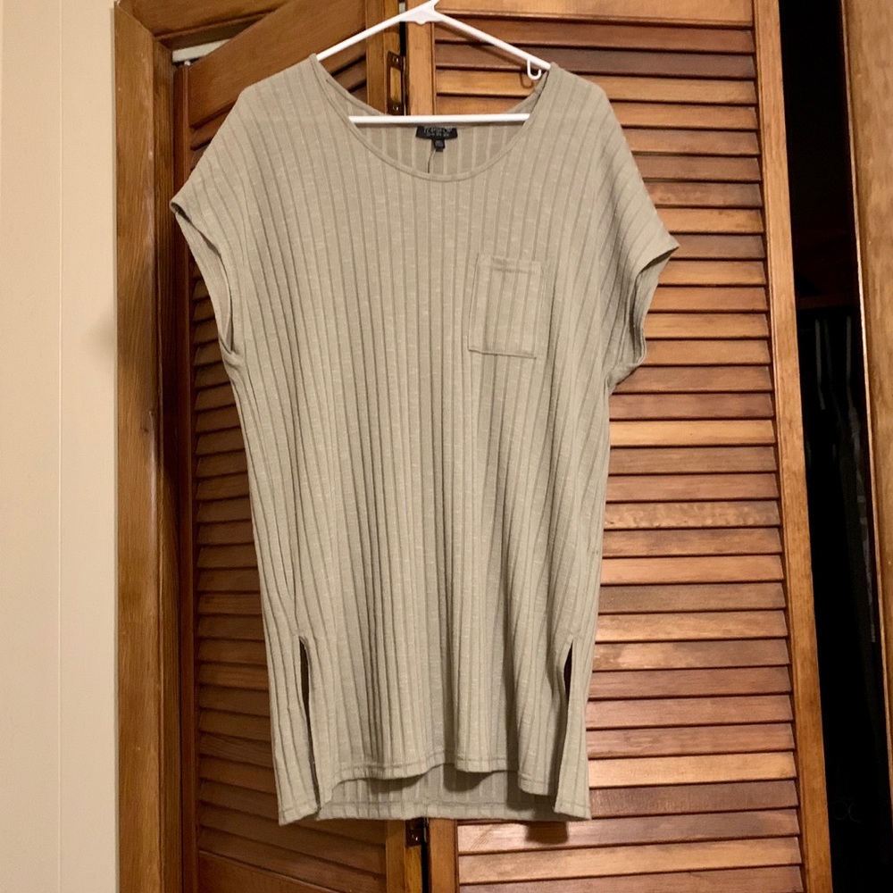 Tan/Olive Short Sleeved Tunic